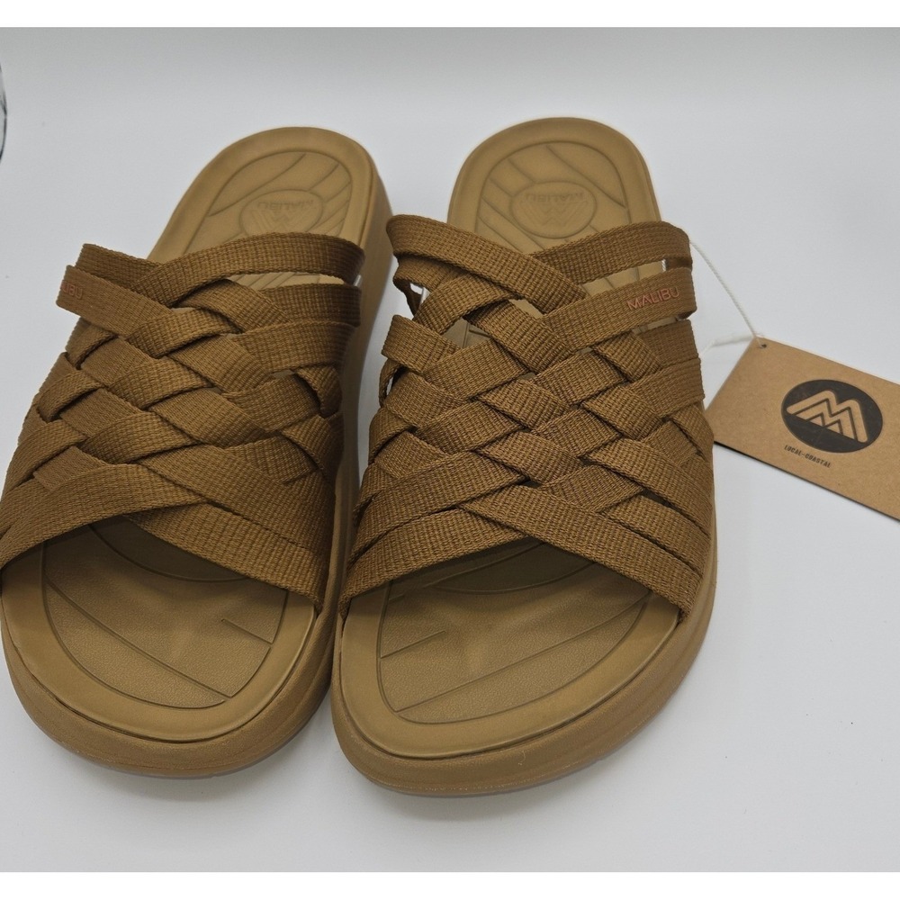NWT Zuma by Malibu Sandals,‎ Coyote, Size 13